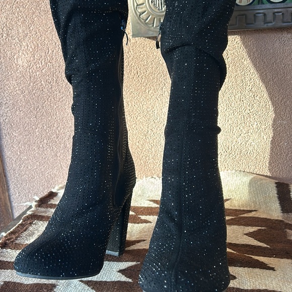90’s Fashion Forever Thigh High Women’s Boots Suede Rhinestone Studded Size 9 - Picture 6 of 15
